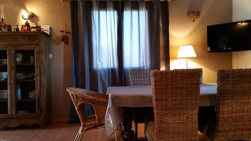 A La Petite Maison Gap Δωμάτιο φωτογραφία